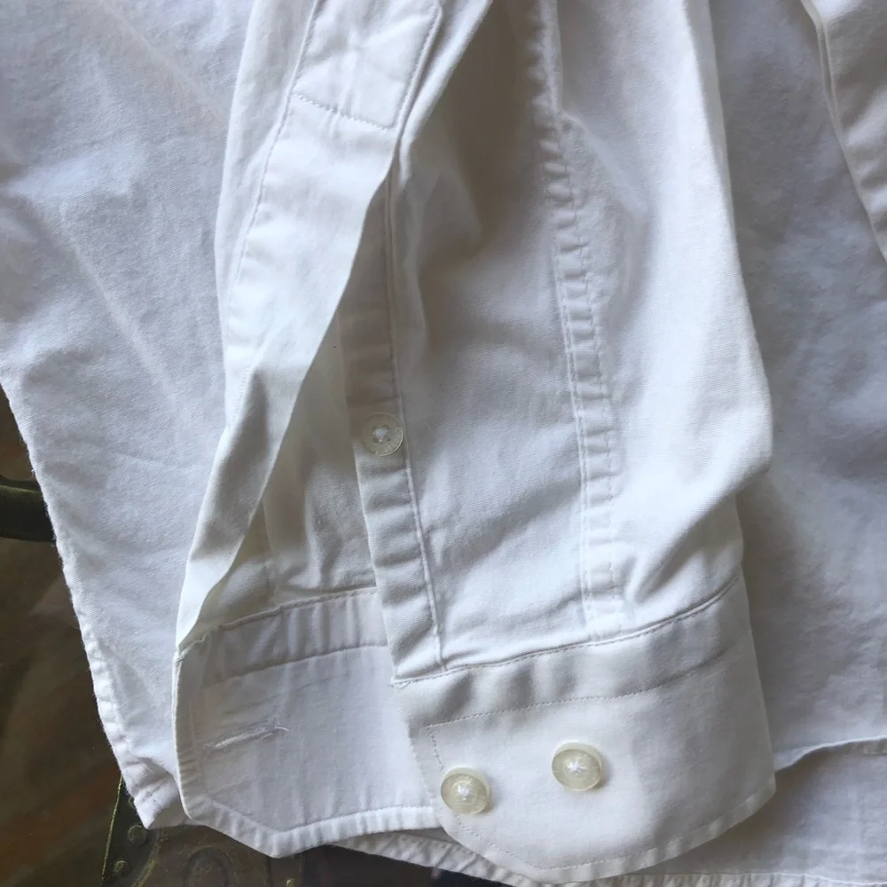 Button down - Picture 11 of 13
